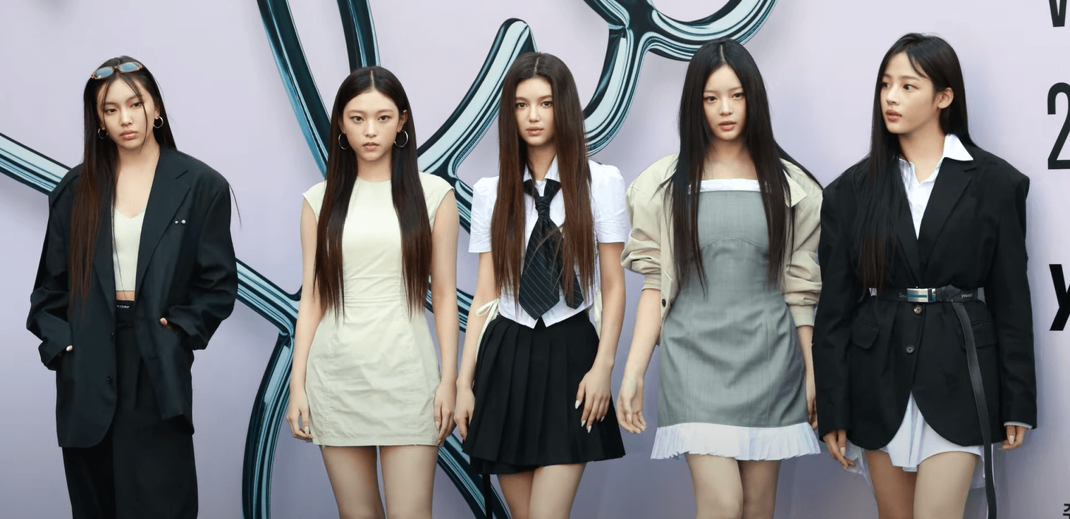 NewJeans at Seoul Fashion Week in September 2024